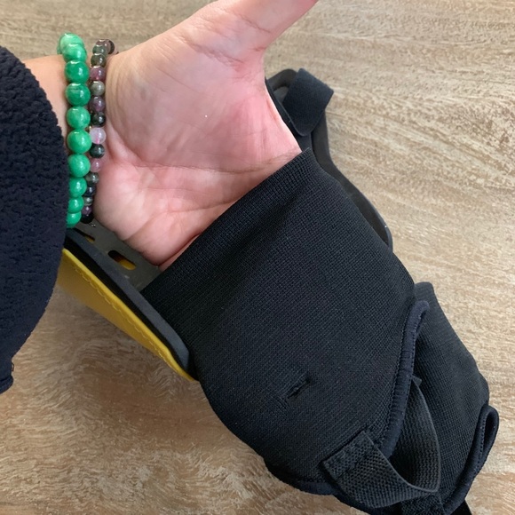 Nike Soccer Pads - Picture 5 of 5